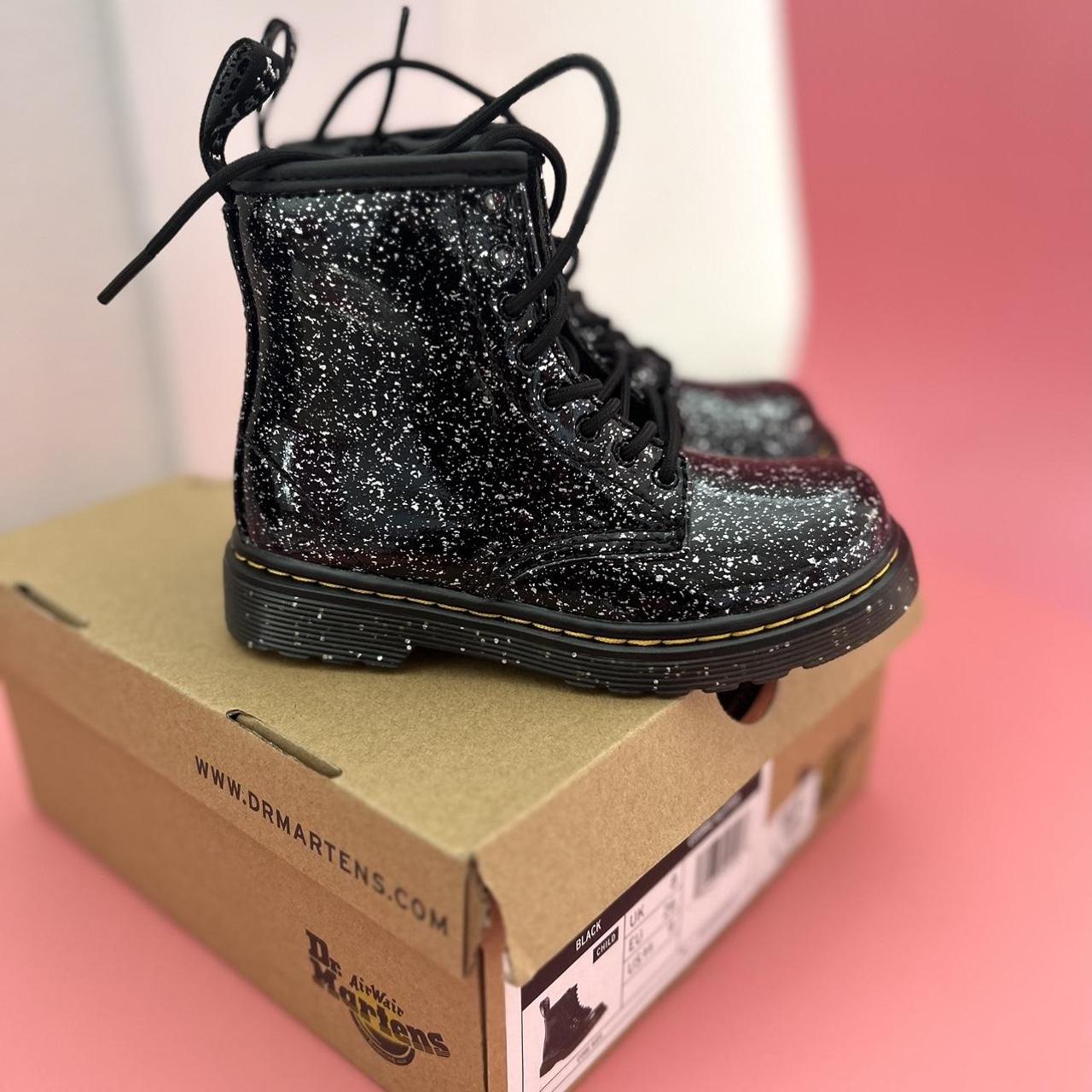 Dr martens farrah outlet glitter