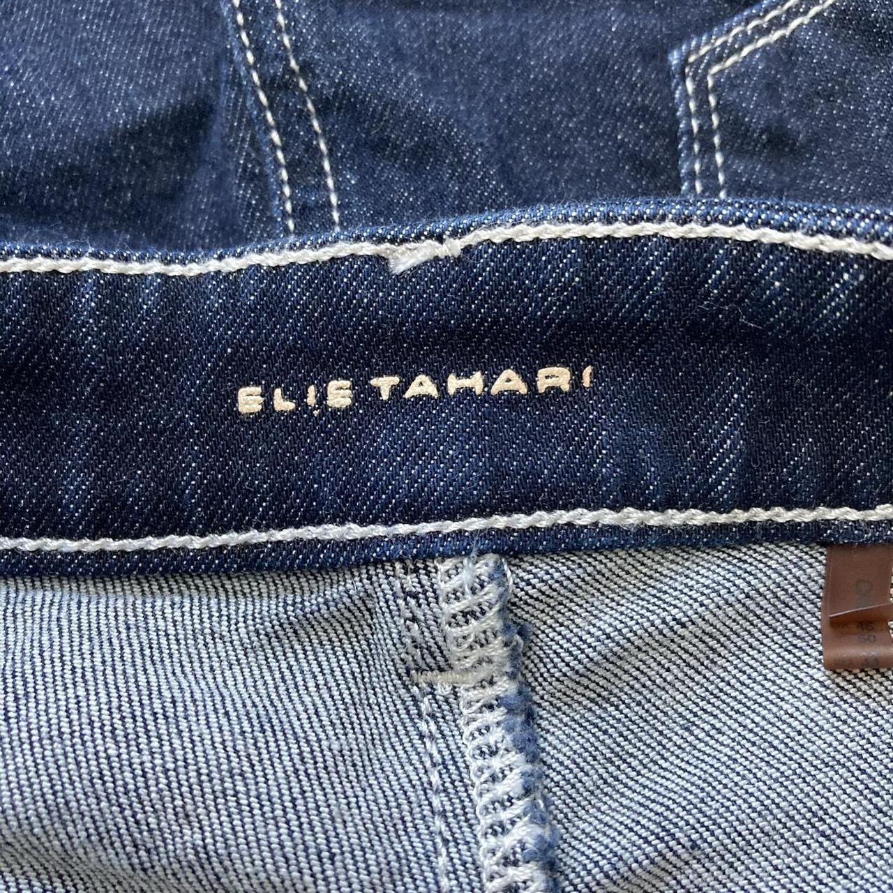 Elie Tahari Women's Navy Jeans | Depop