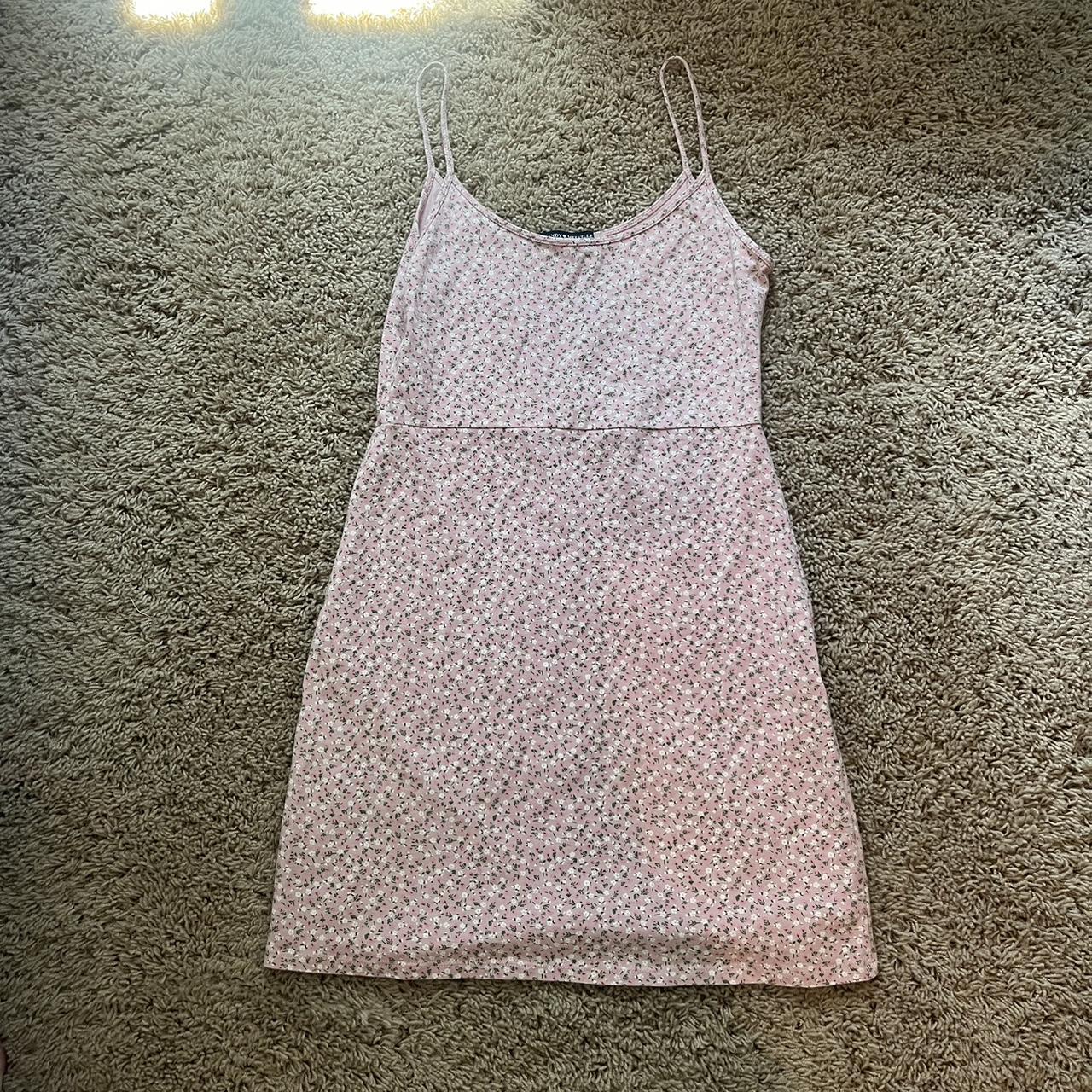 Brandy melville pink dress hotsell