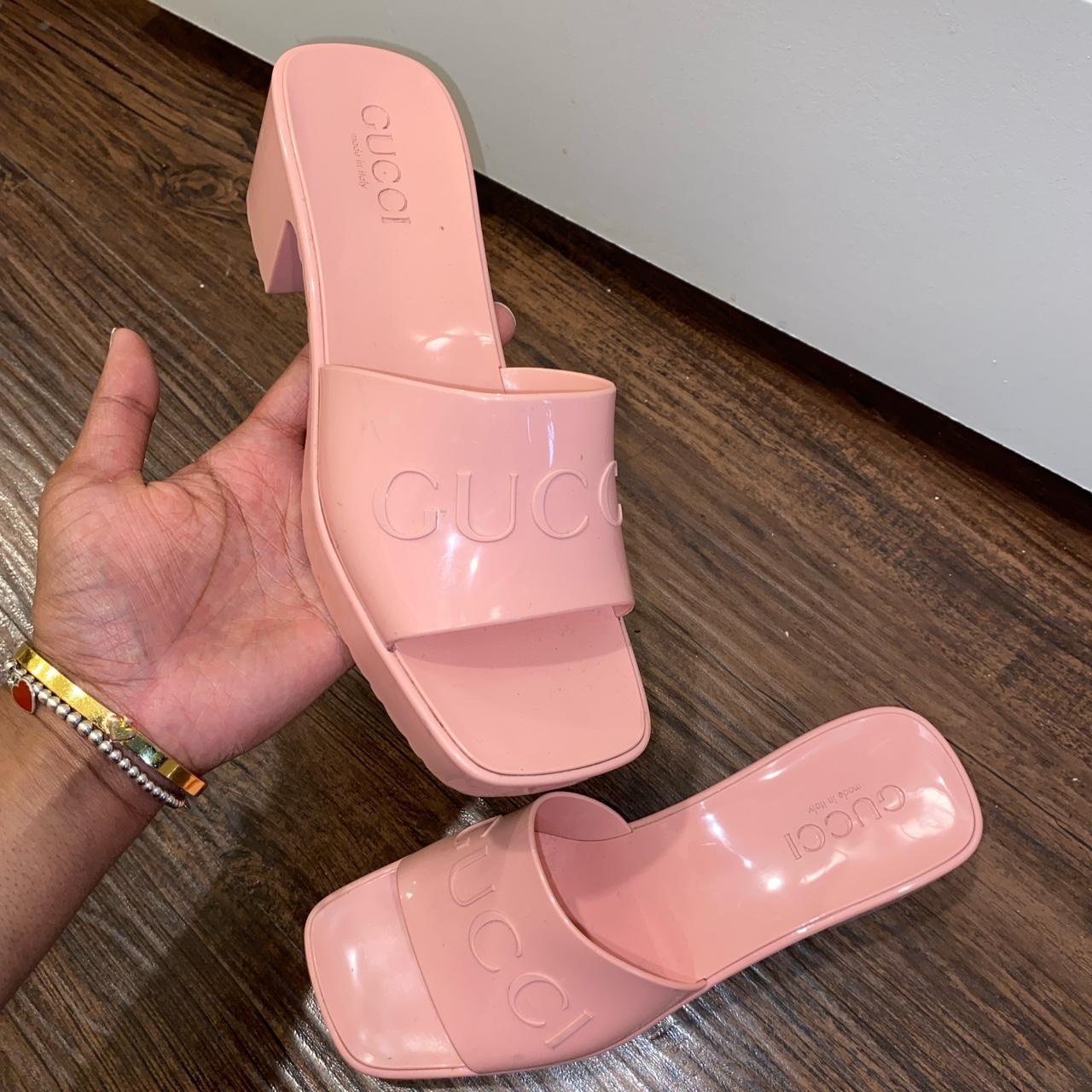 Pink gucci rubber slides online