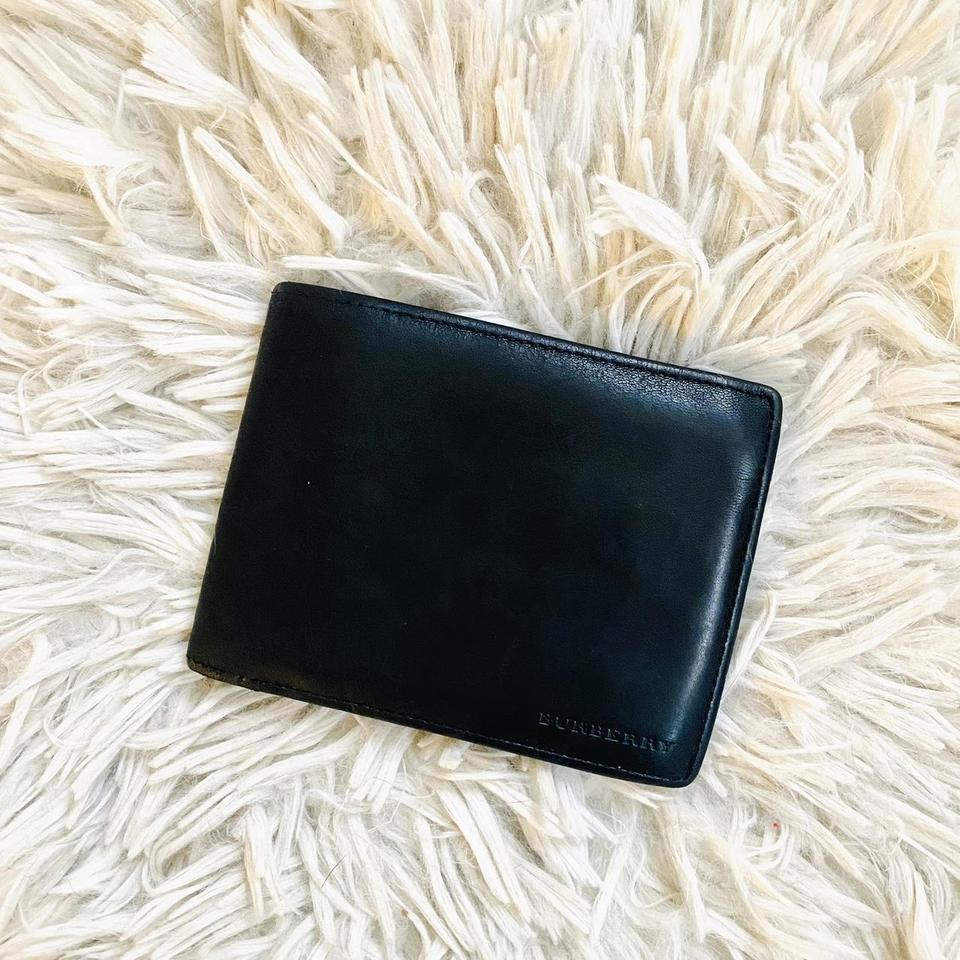 Real or fake burberry wallet? : r/Depop