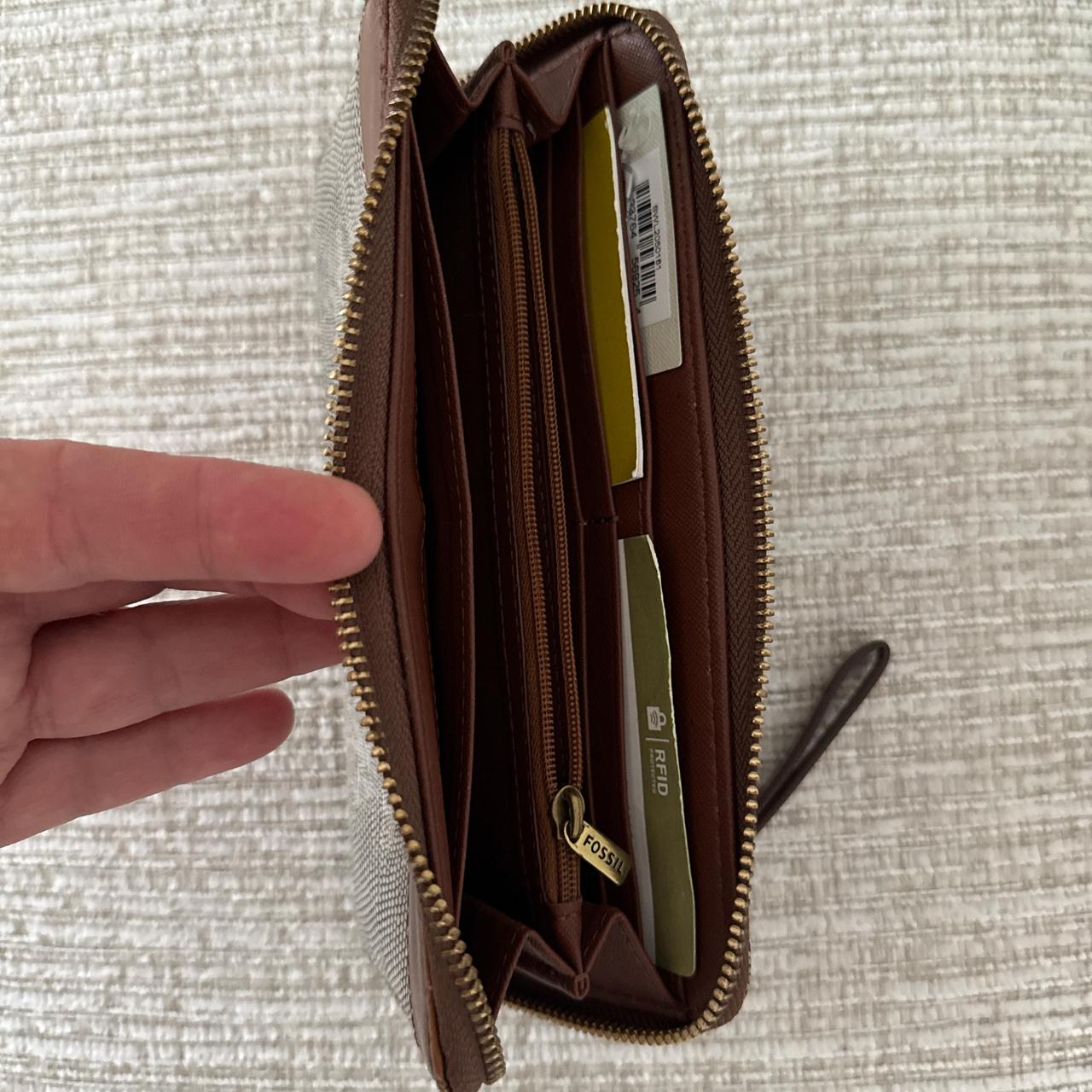 Fossil Women's Wallets - Grey/Brown – Fossil Jori… - image 3