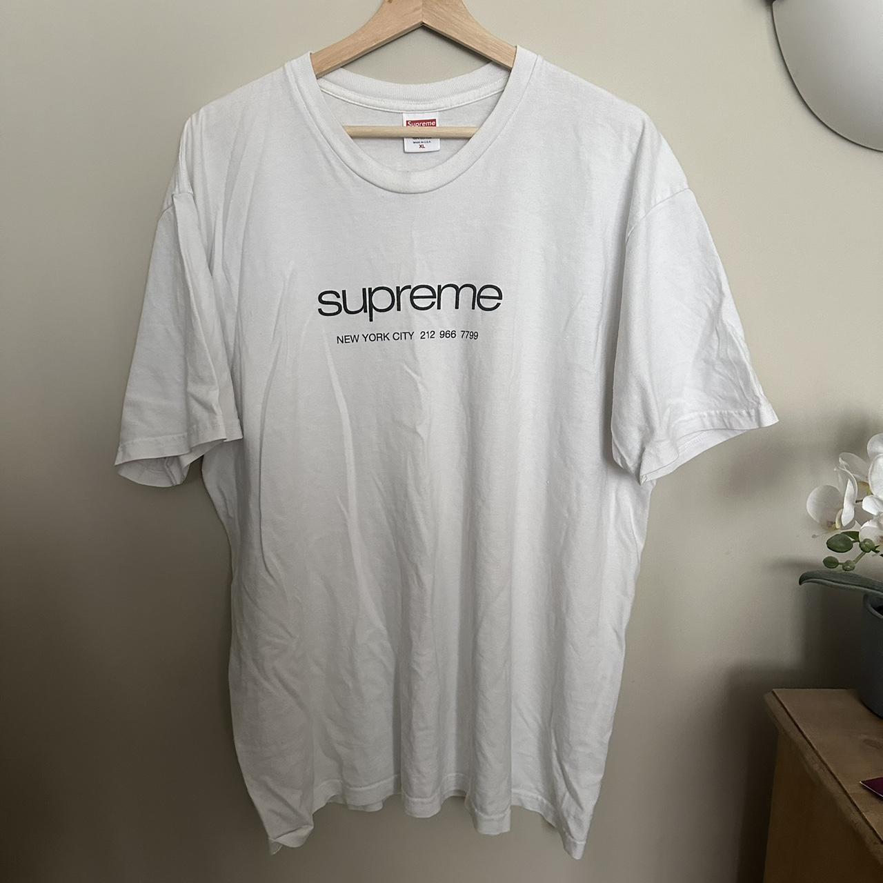 Supreme statin spellout tee