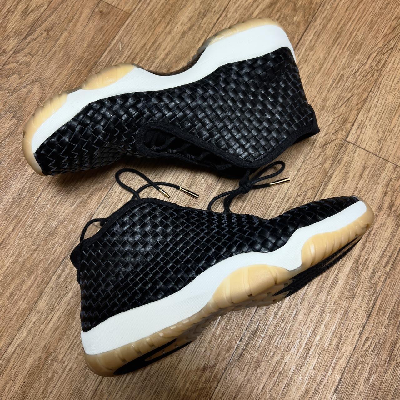 Jordan store future retro