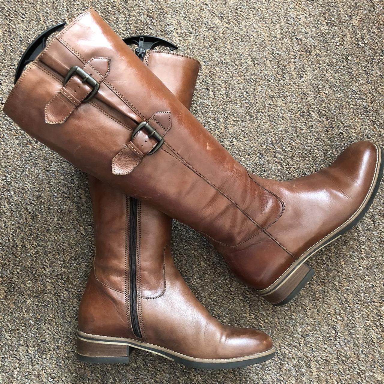 clarks tan leather boots