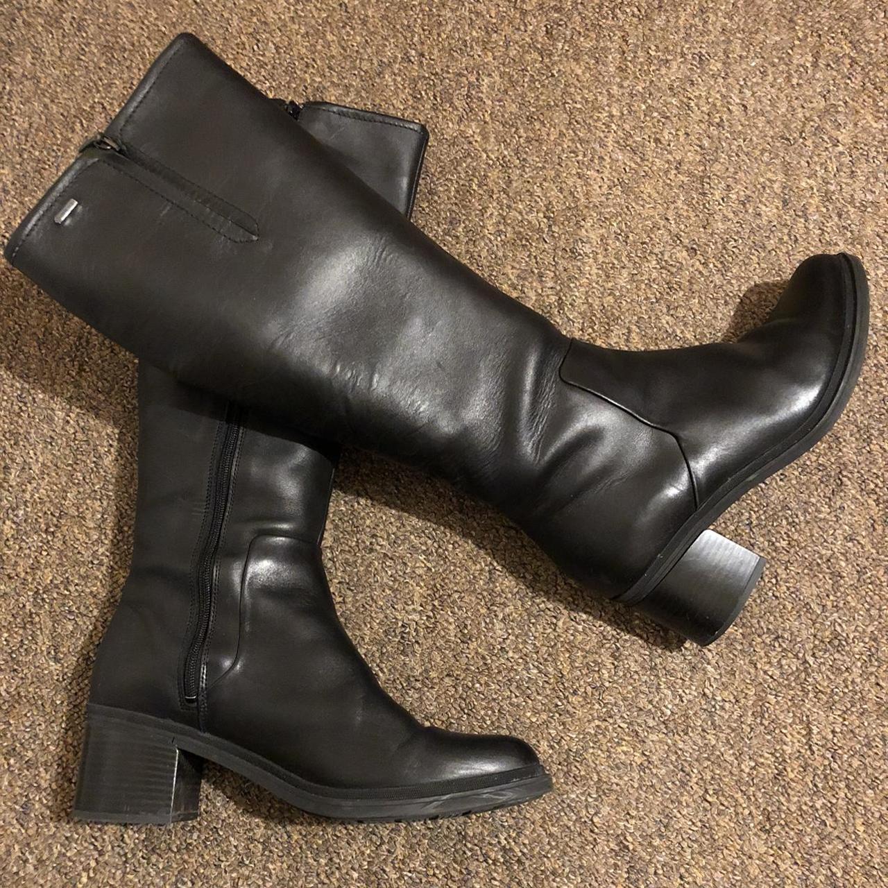 Clarks ladies Goretex knee high boots Size 7... Depop