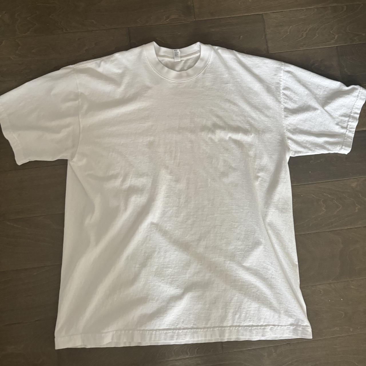 white la apparel tee - Depop