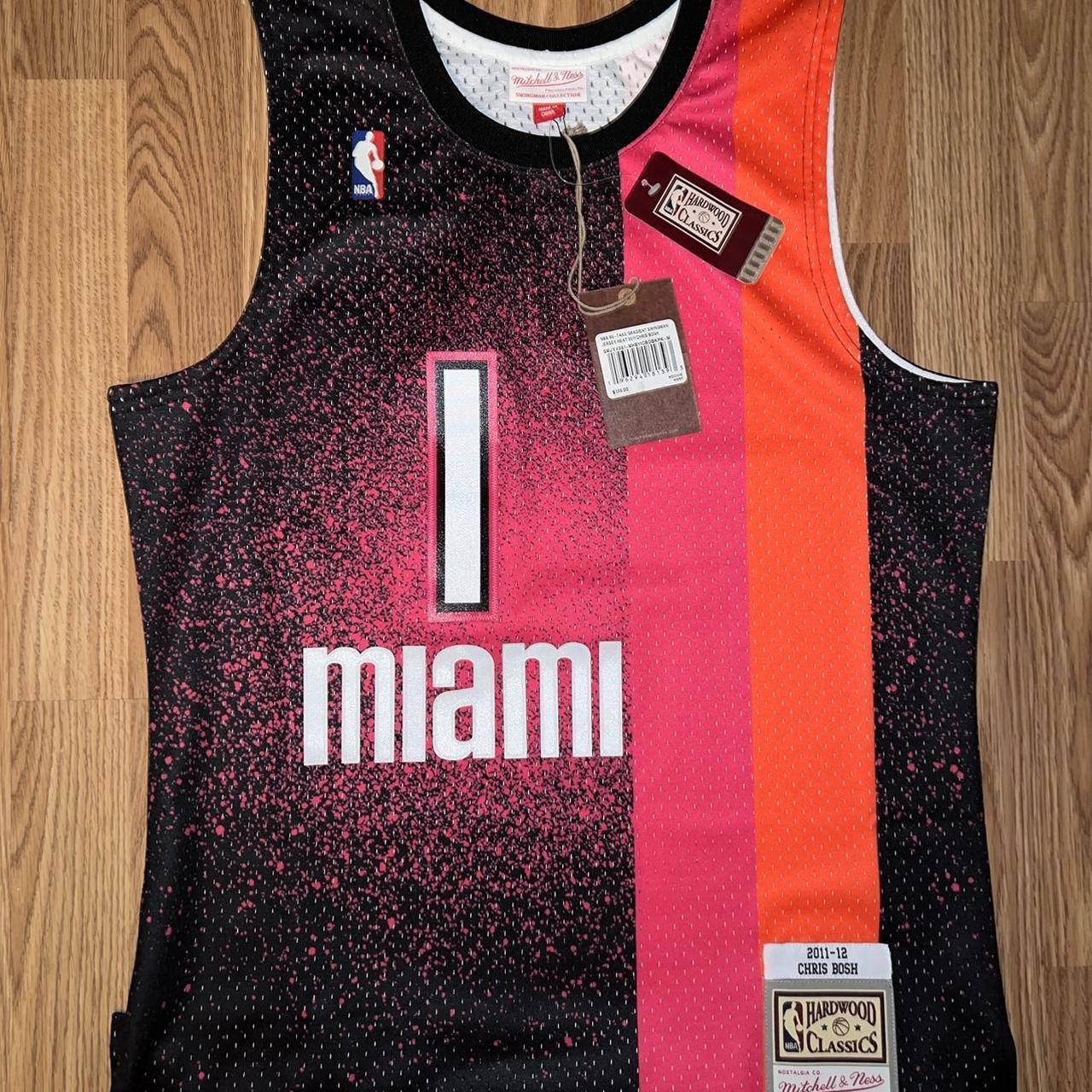 Mitchell & Ness Men's Miami Heat Chris Bosh Swingman Jersey