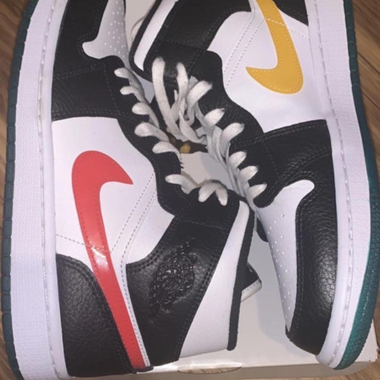 alternate swooshes red yellow