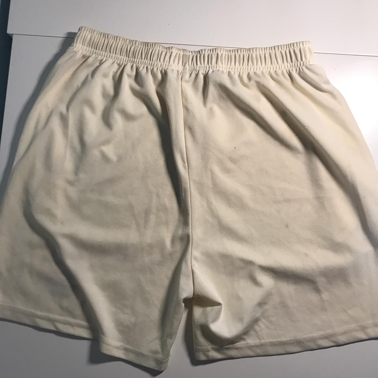 Men's Cream Shorts | Depop