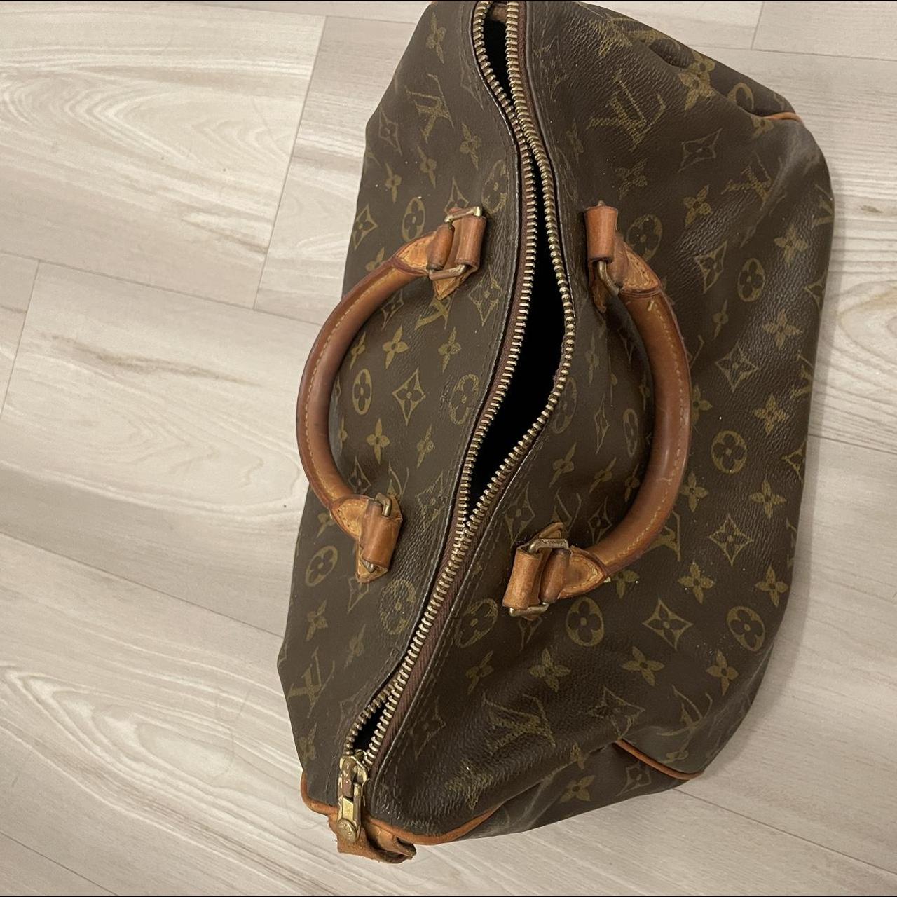 authentic Louis Vuitton speedy bag. Some staining - Depop