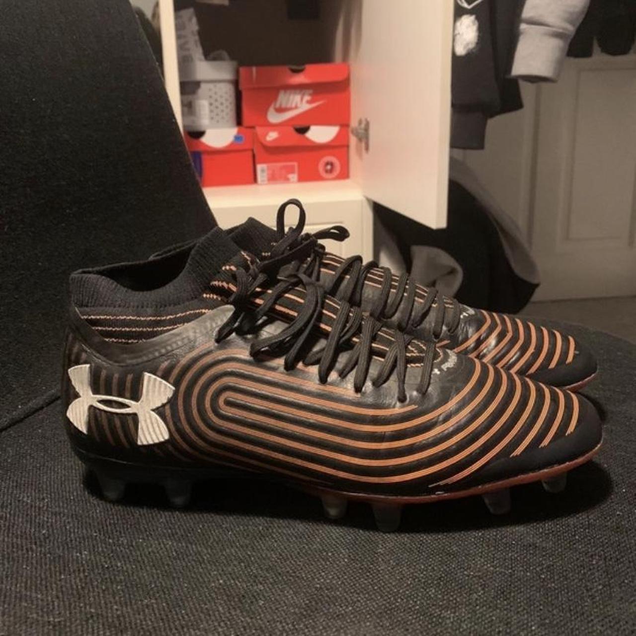 under armour indoor football shoes