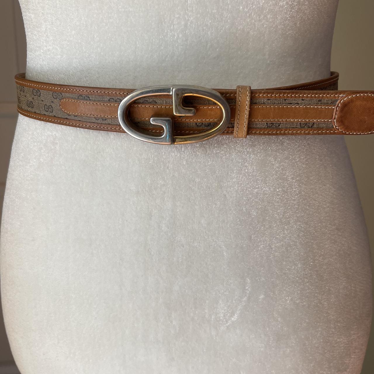 GUCCI BELT On sale is a 40 long brown brown leather