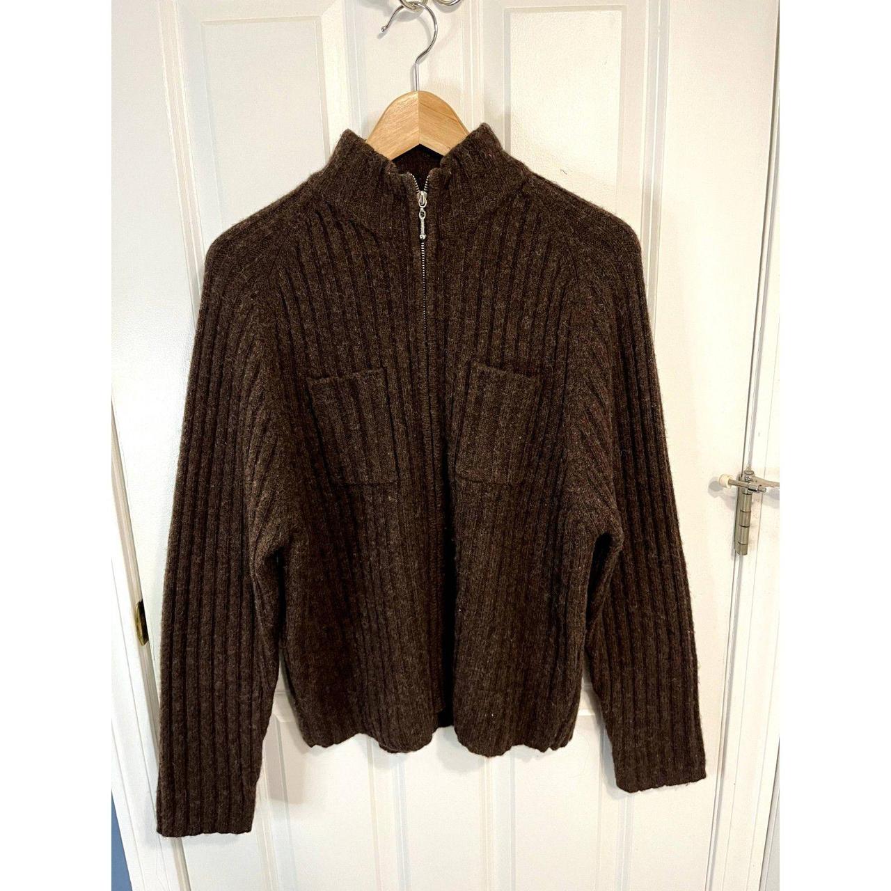 item listed by zoenp98