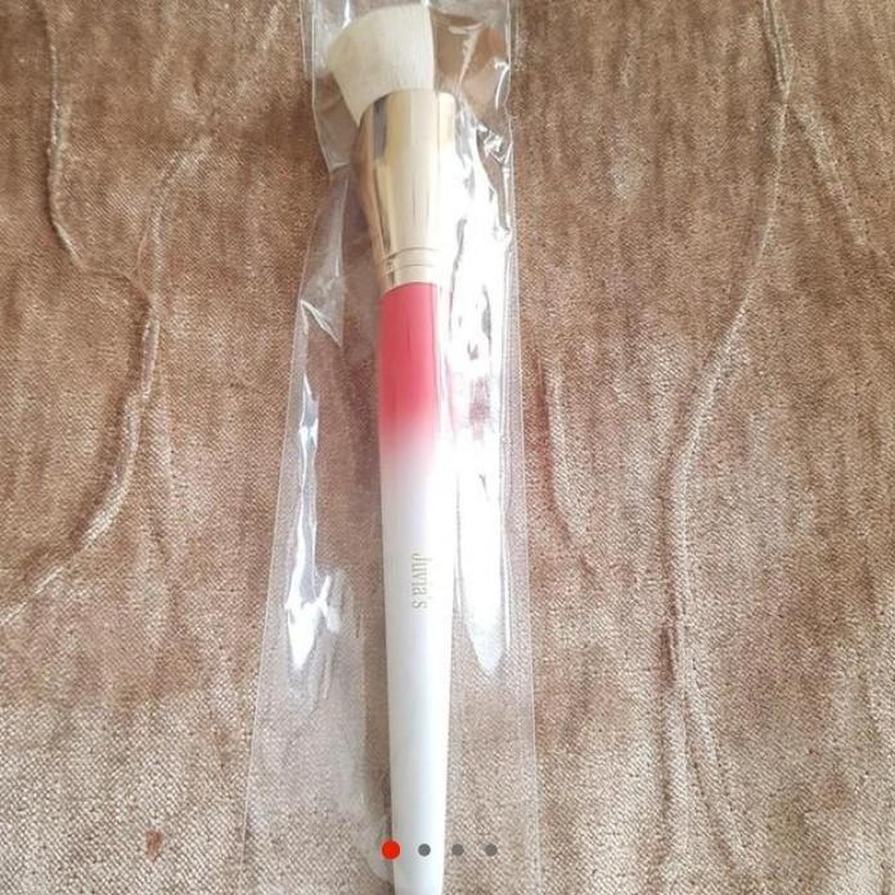 Juvia's place flat top foundation brush All brand... Depop