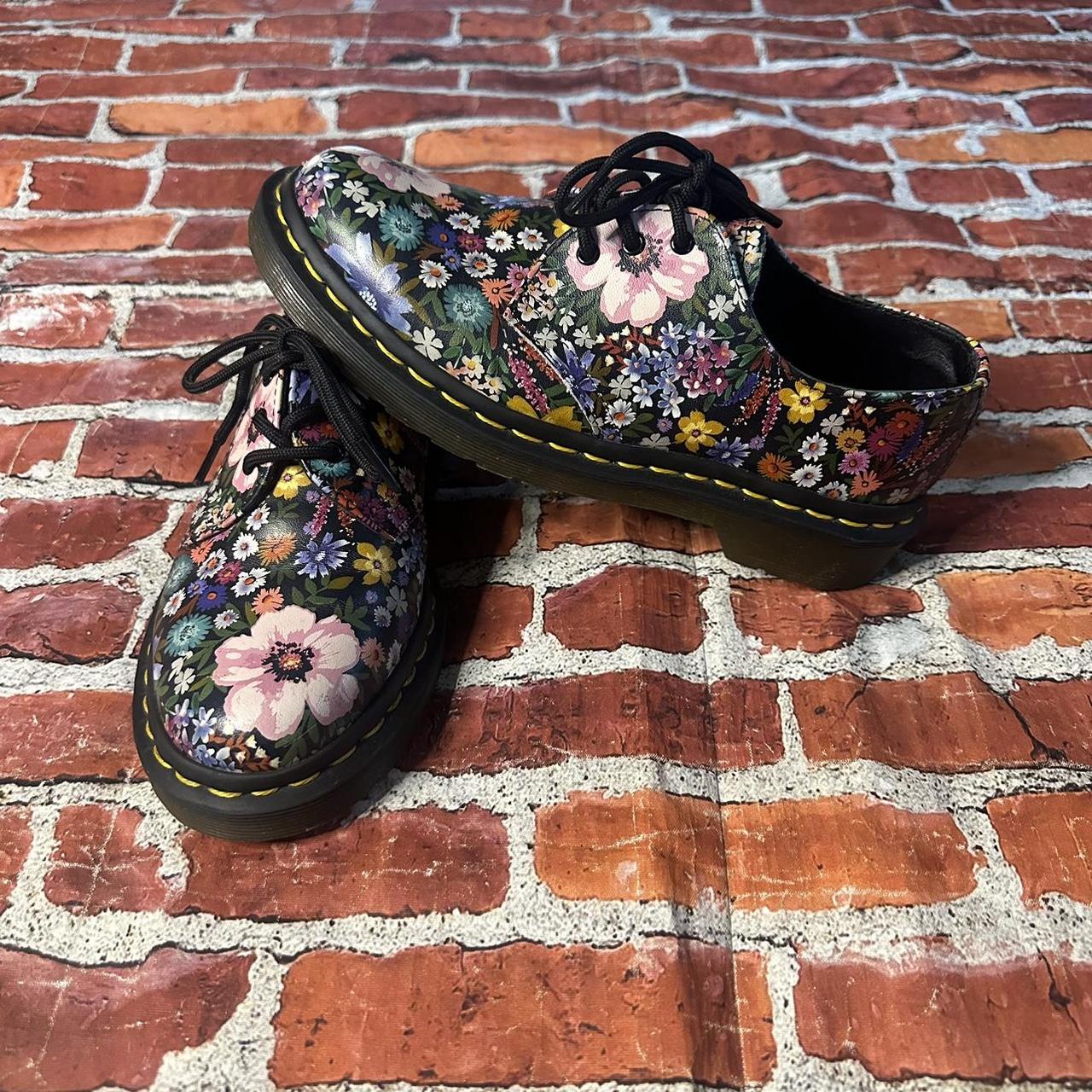 Dr martens orders 1461 floral