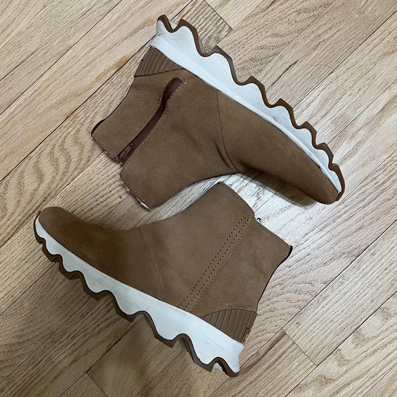 sorel snow boots white