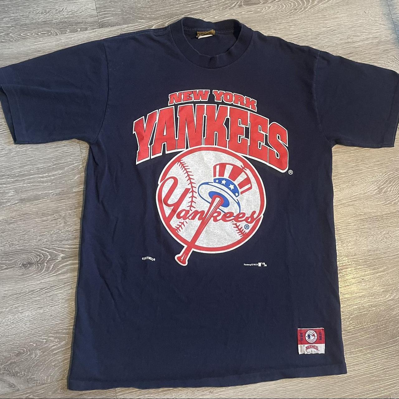 Vintage 90s New York Yankees t-shirt purple Nutmeg - Depop