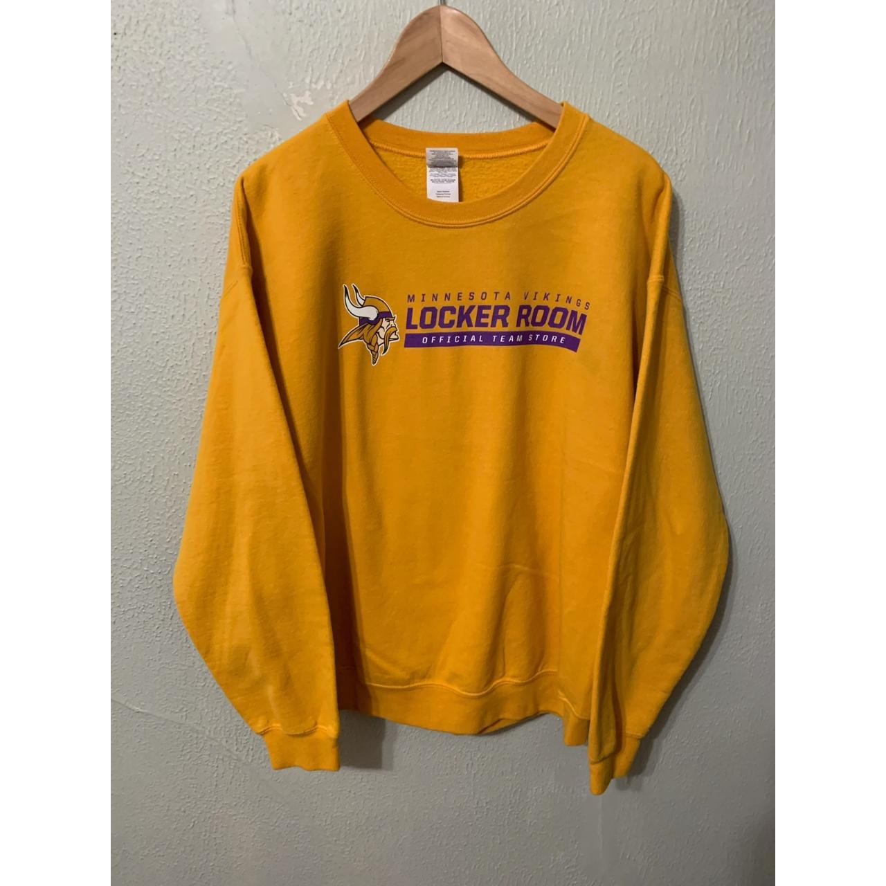 Vintage Minnesota Vikings Locker Room Staff Official - Depop