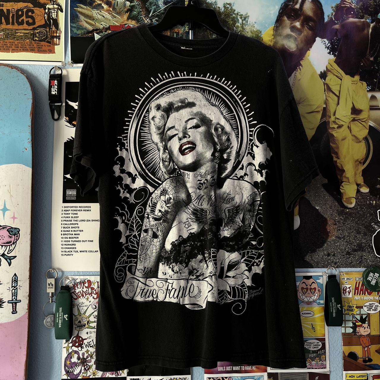 Marilyn Monroe T-shirt No tag but fits as XL... - Depop