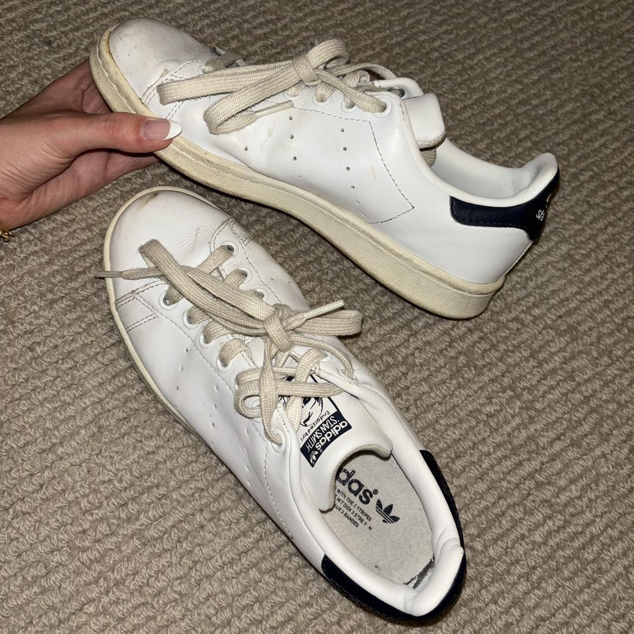 Adidas sneakers women’s size 6 - Depop