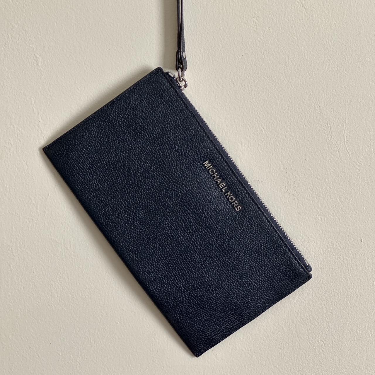 Michael kors wallet hot sale navy blue