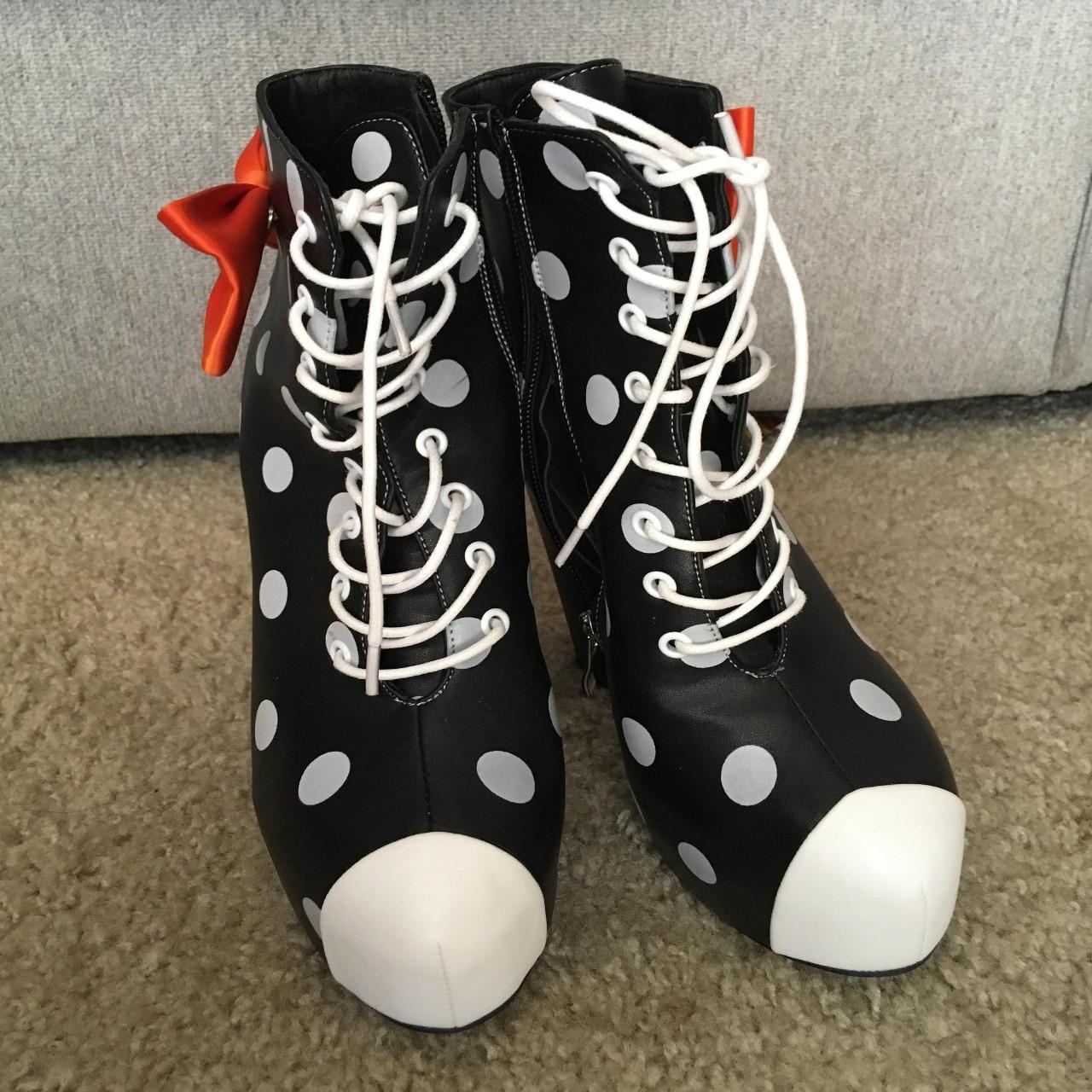 Women's Black and Orange Boots Depop