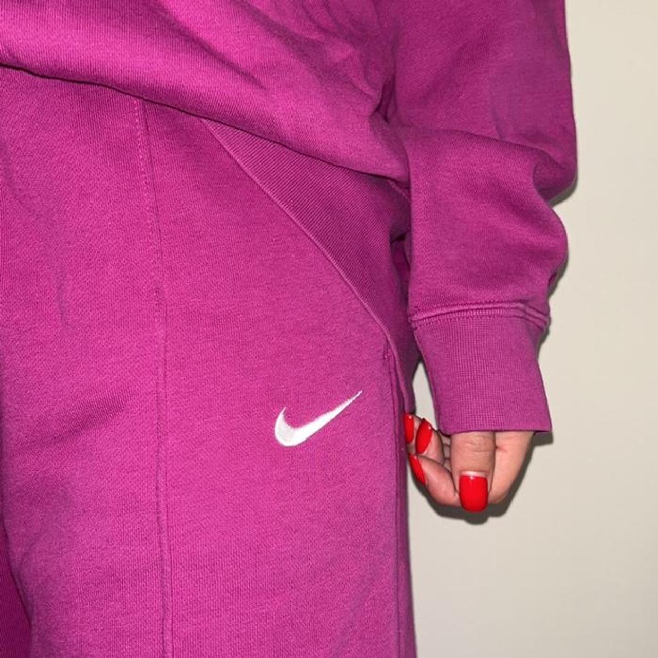 Nike mini swoosh high rise plush joggers in hemp - Depop
