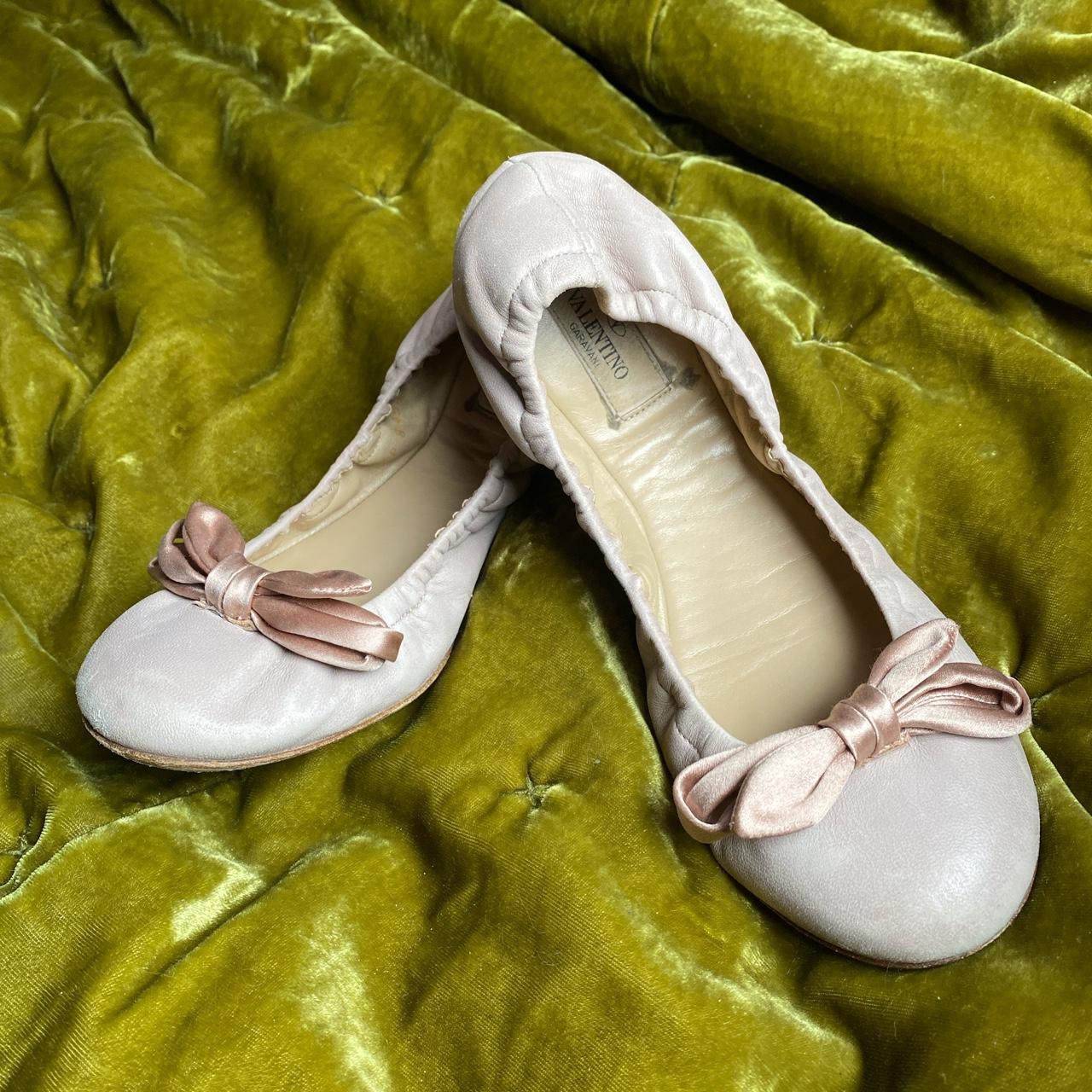 Valentino Women's Pink Balletshoes Depop