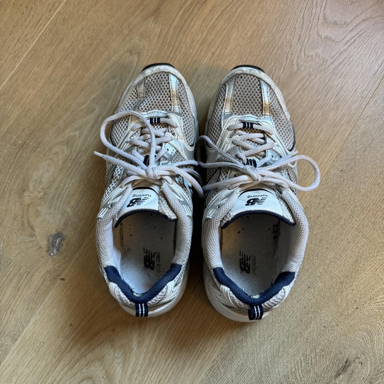 New Balance 530 in white/grey/navy. Size 6. Worn but... Depop