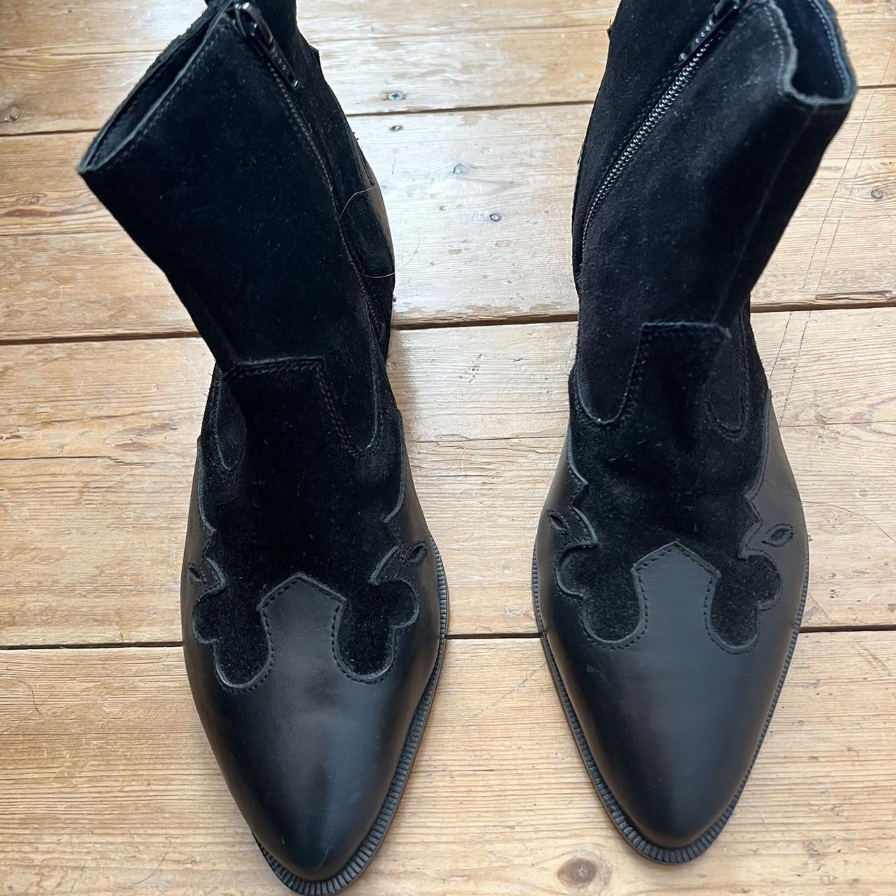 Real leather cowboy ankle Suede - Main Image