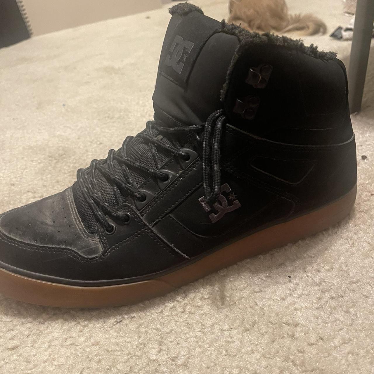 A pair of dc shoes size 14 mens !... Depop