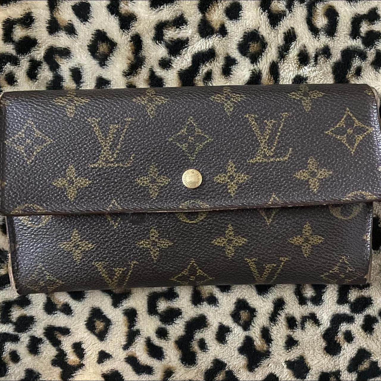 Louis Vuitton, Bags, Authentic Louis Vuitton Womens Vintage Leather  Monogram Wallet