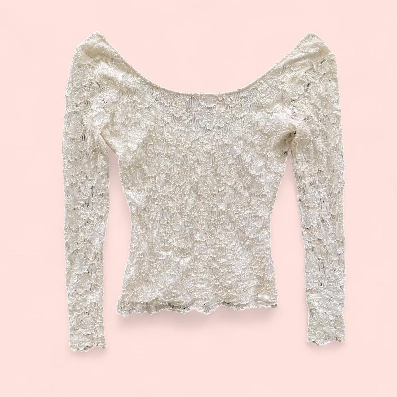 item listed by aricaaxo