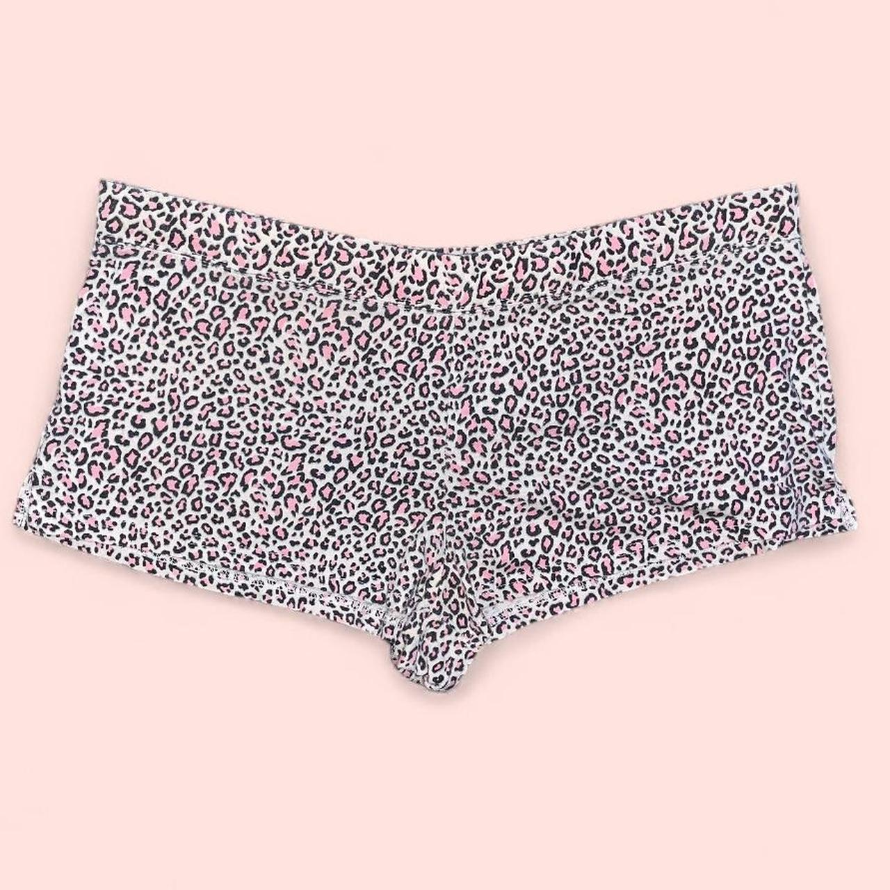item listed by aricaaxo