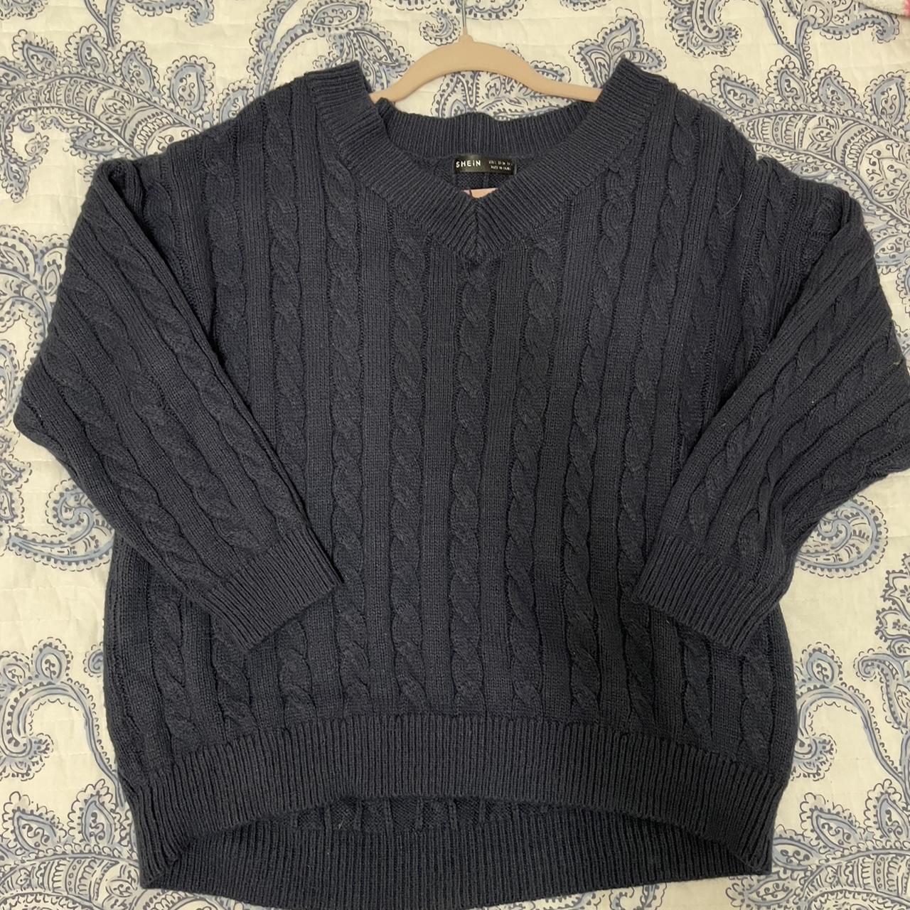Sweater - Depop