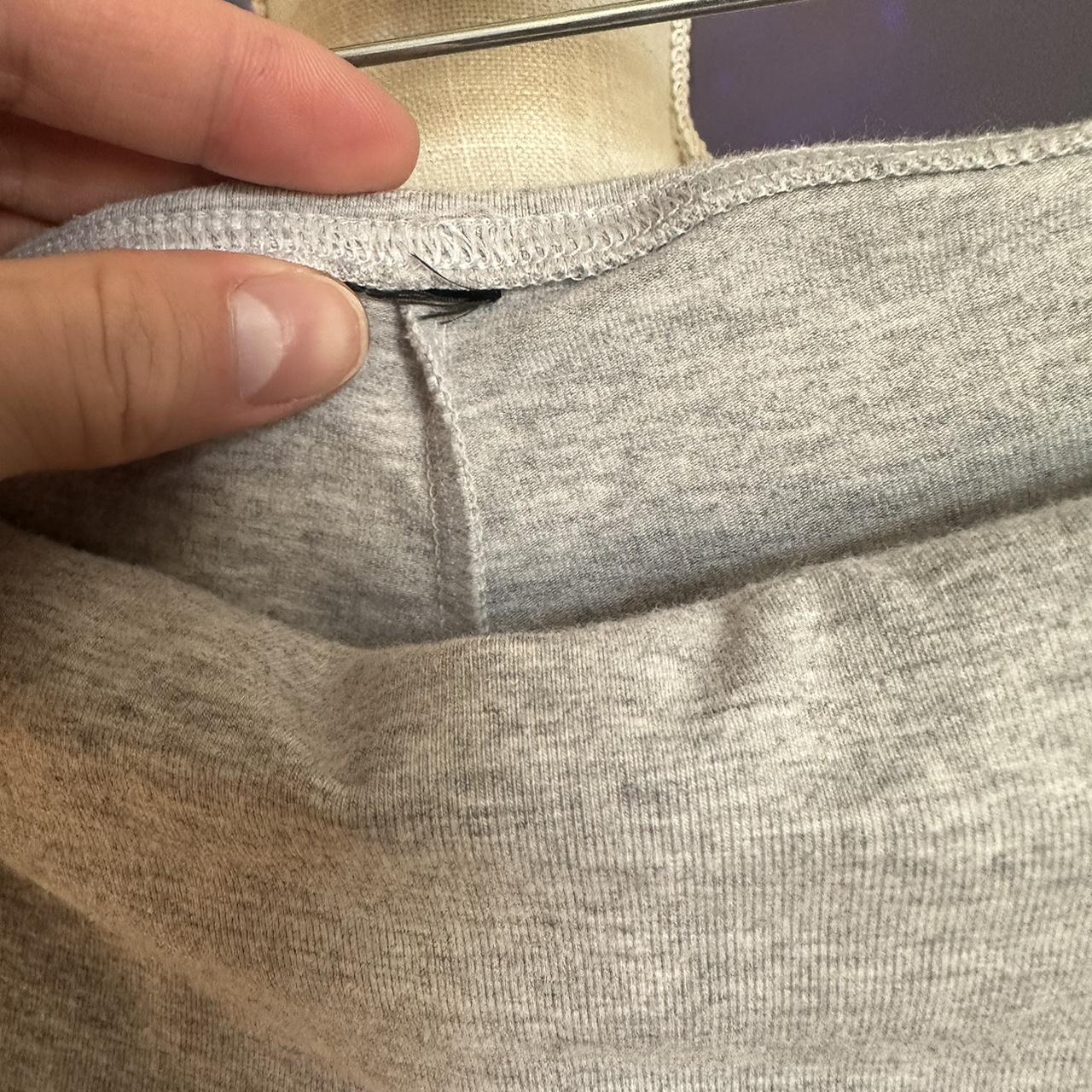 Victoria's Secret Women's Grey Bottoms Depop