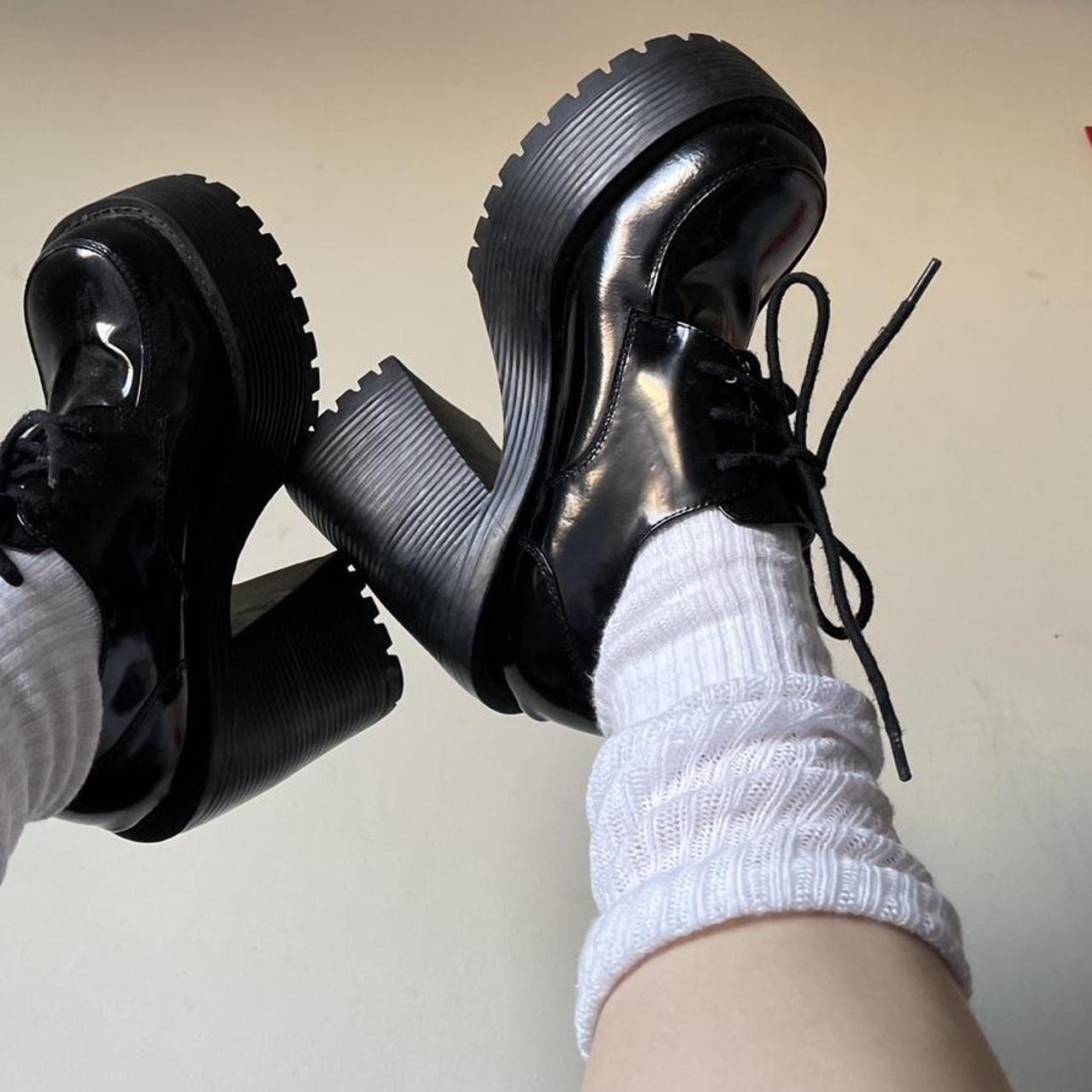 𓍯𓂃 The UNIF Des Shoe in shiny black is a Depop
