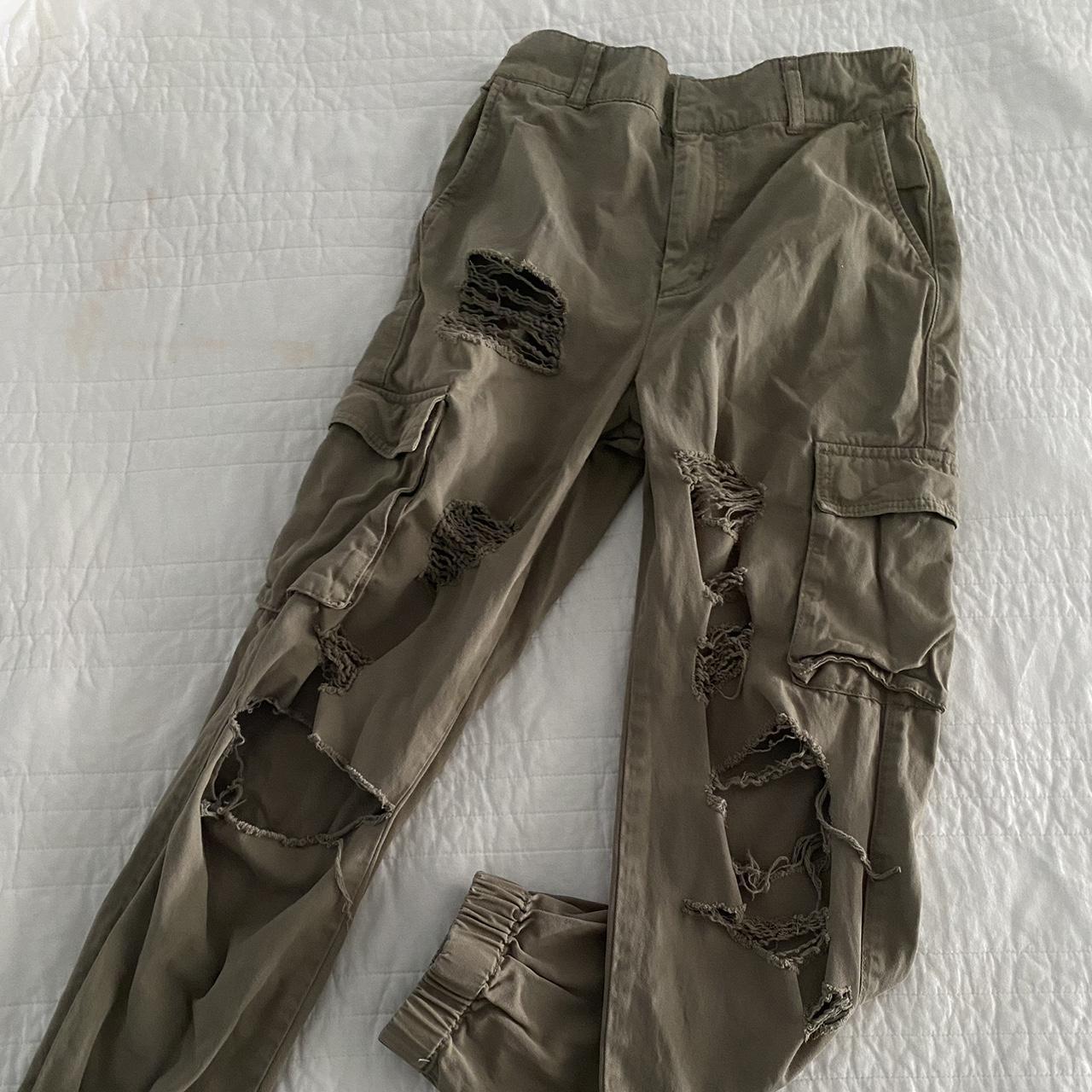 Ripped cargo online joggers