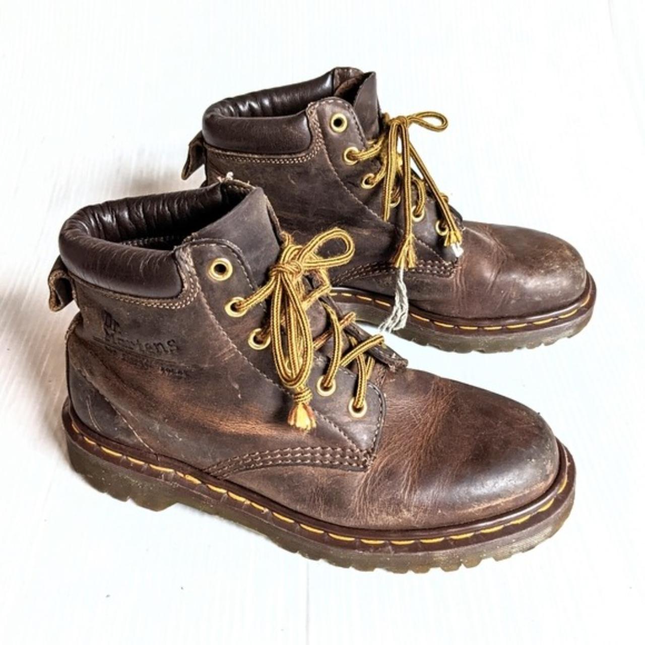 Dr martens sales 939 brown