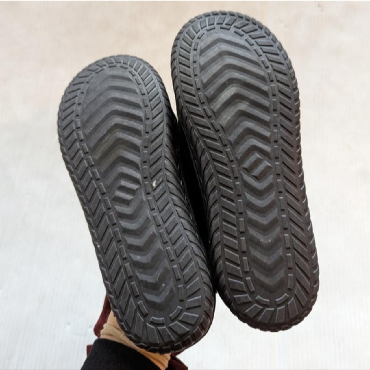 EARTH Origins Yukon Yasmine fur lined suede Depop