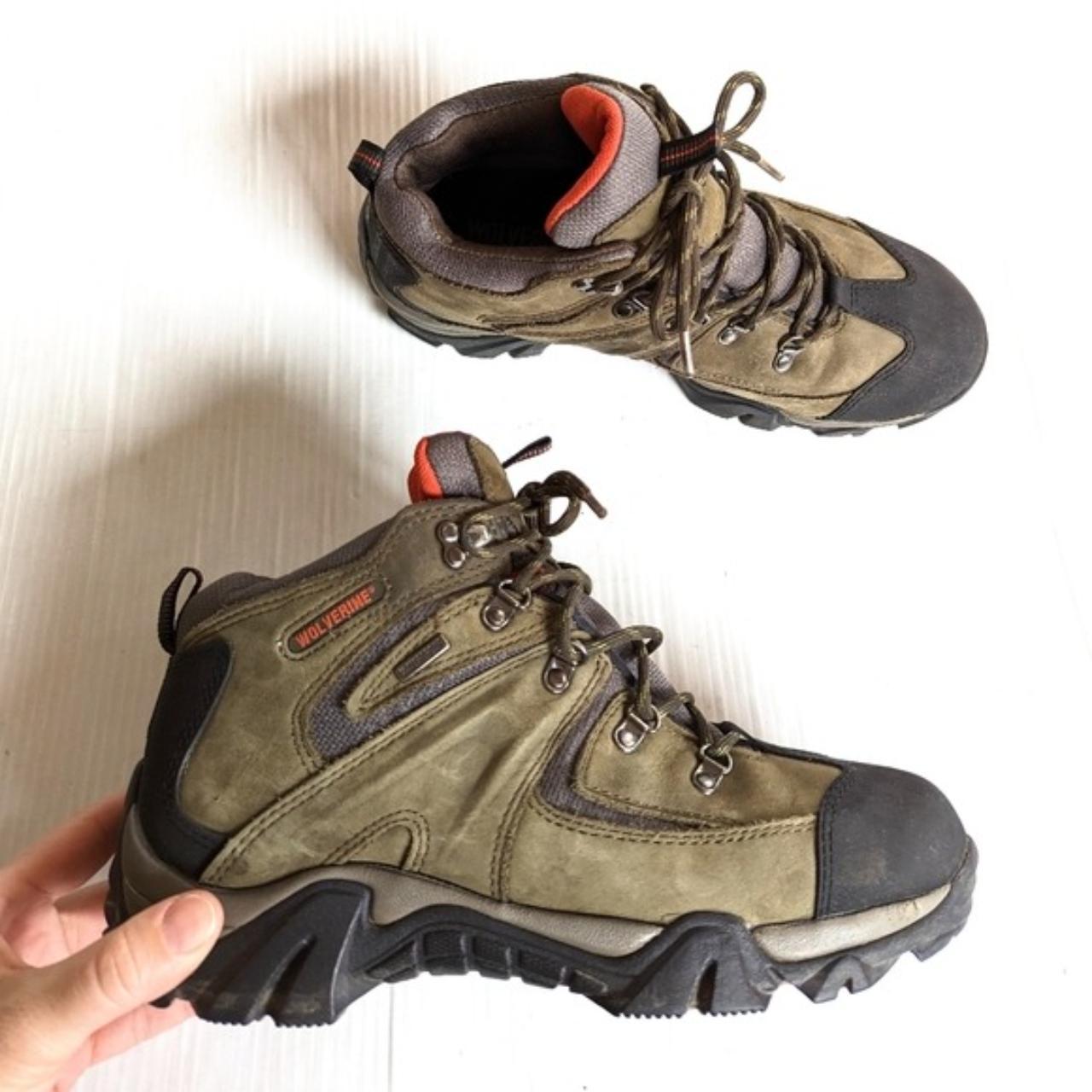 Wolverine hiking shop boots women's