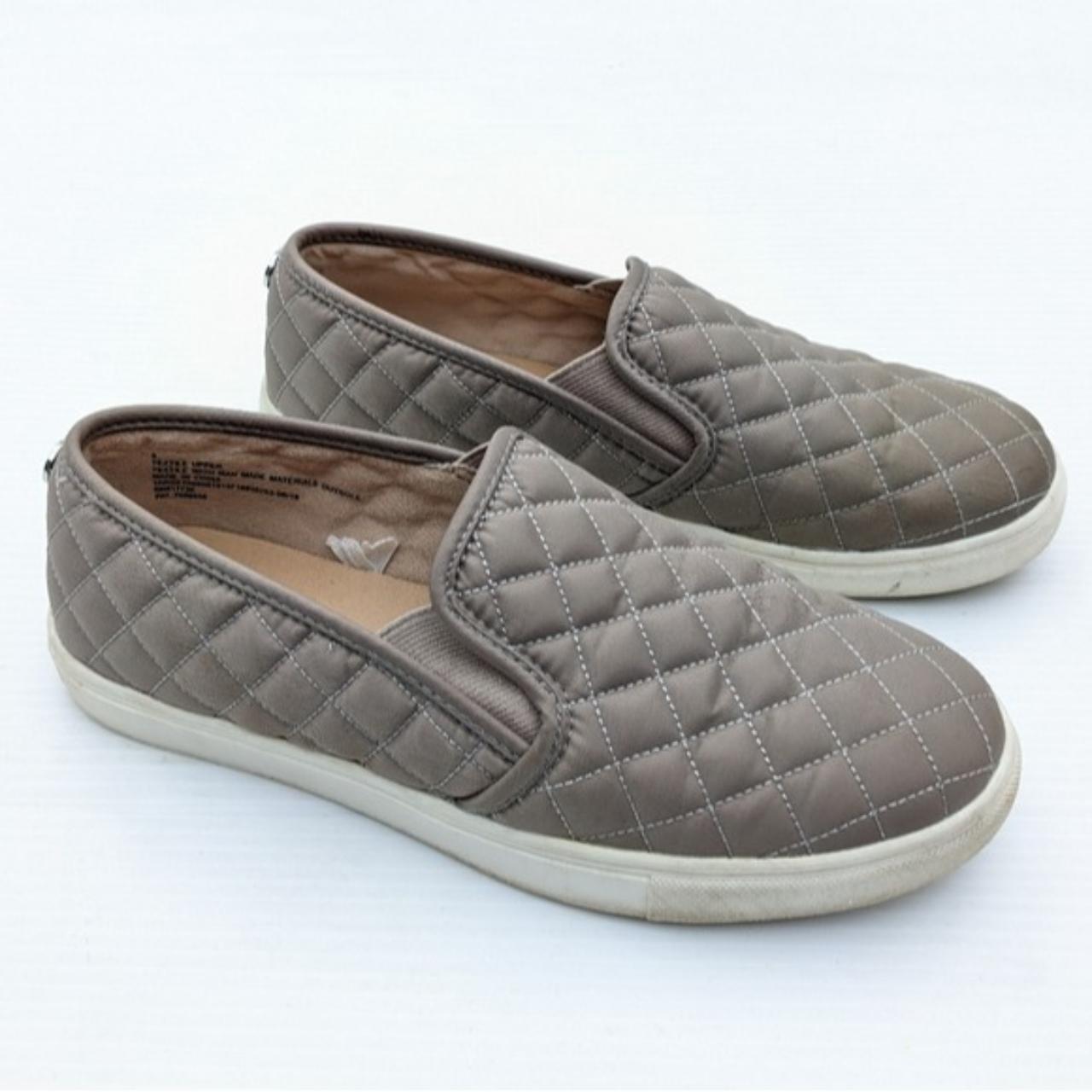 Mossimo store quilted sneakers