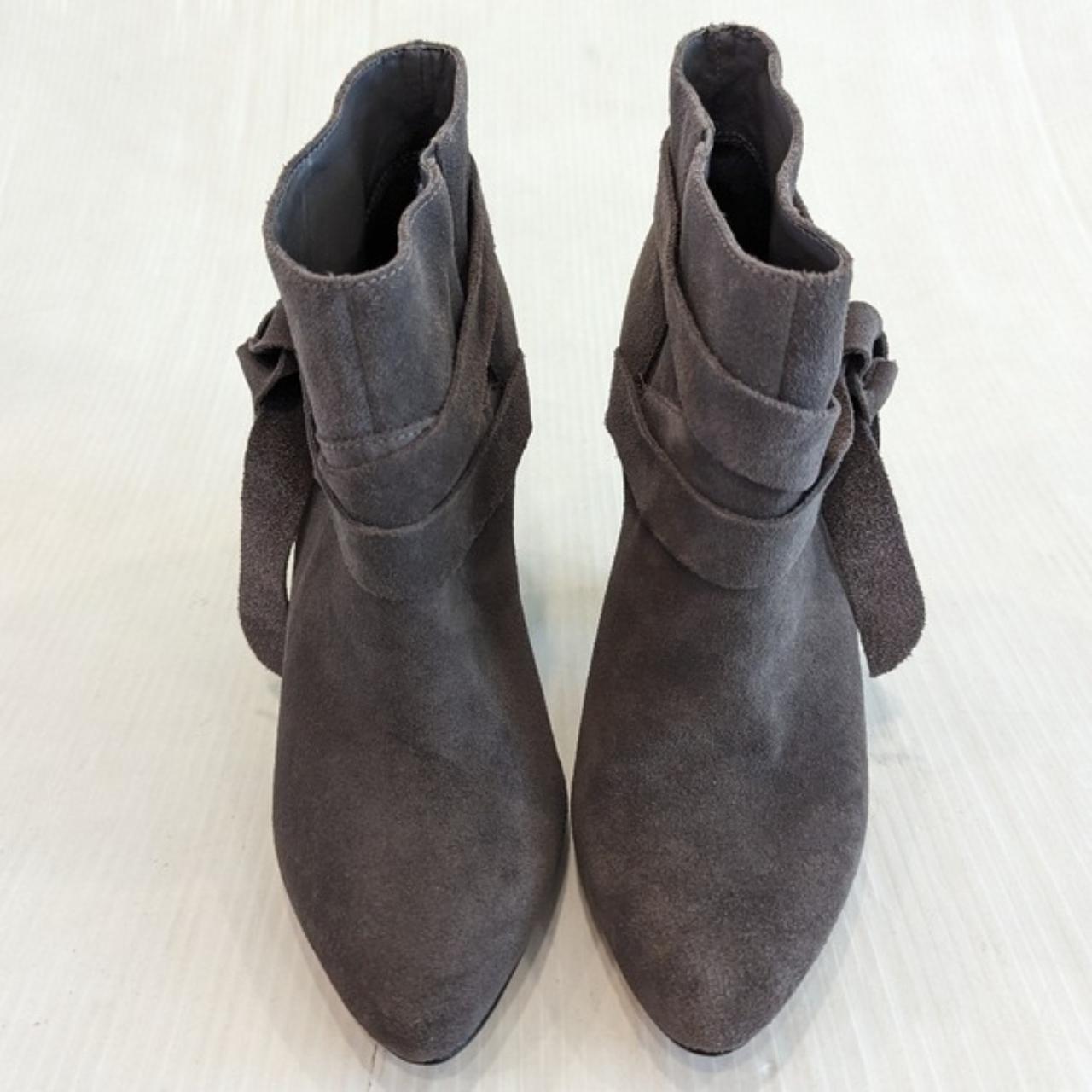 Nine west grey suede boots hotsell