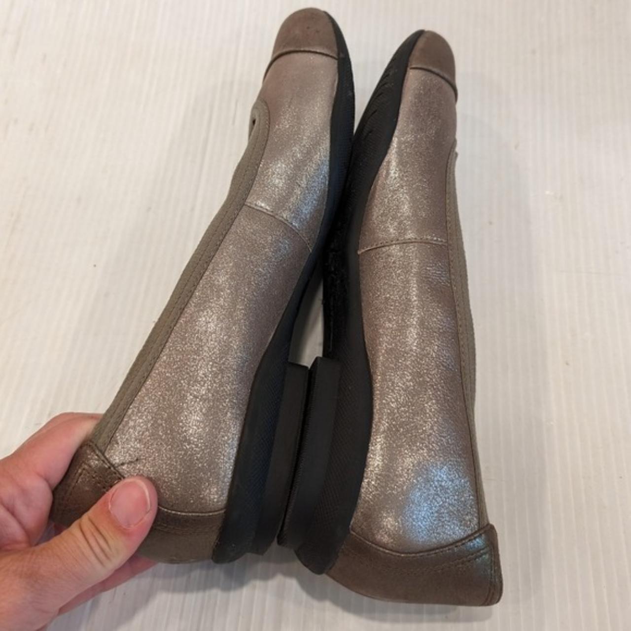 CLARKS Sara Orchid Cap Toe Metallic Leather Depop