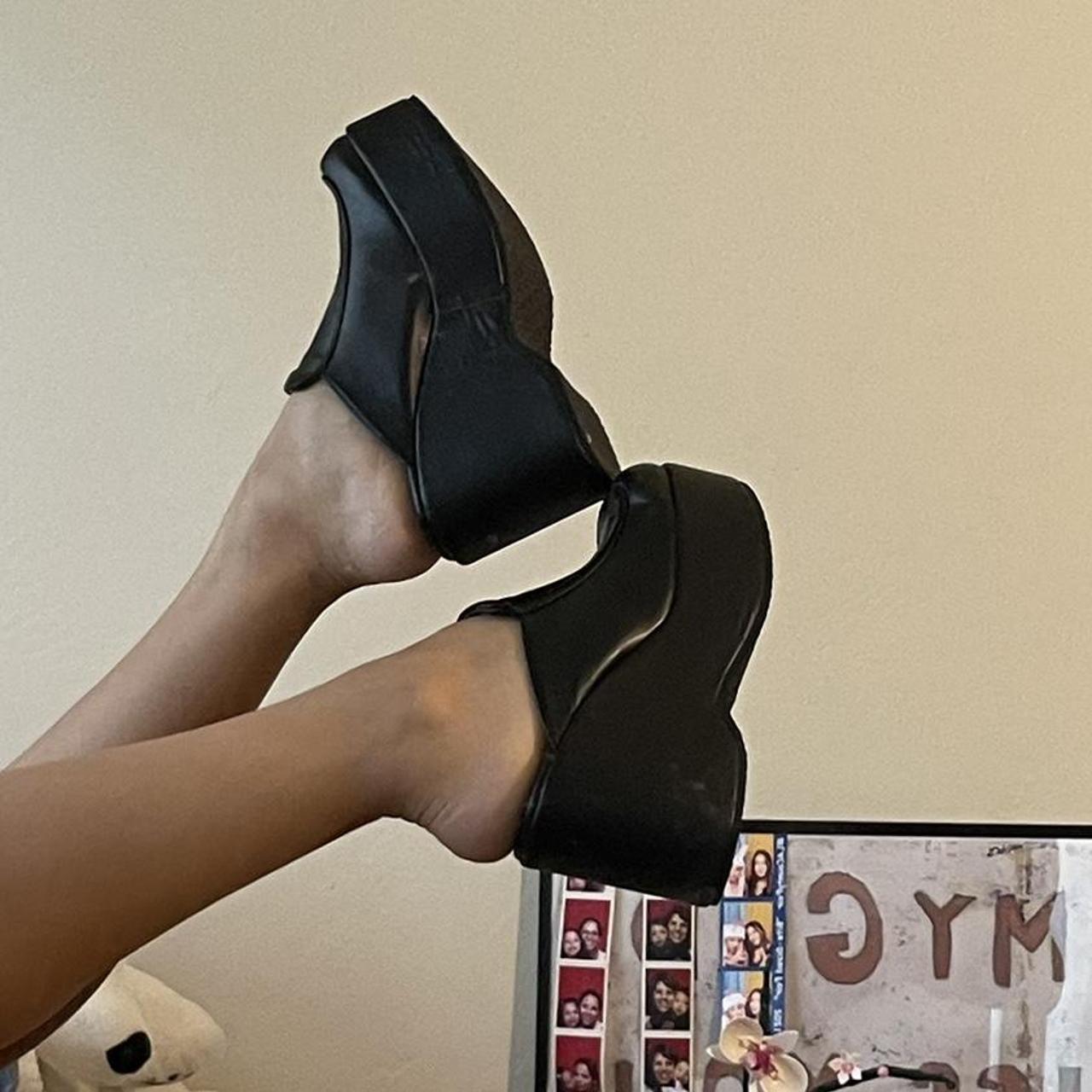 Women's Black Loafers (3)