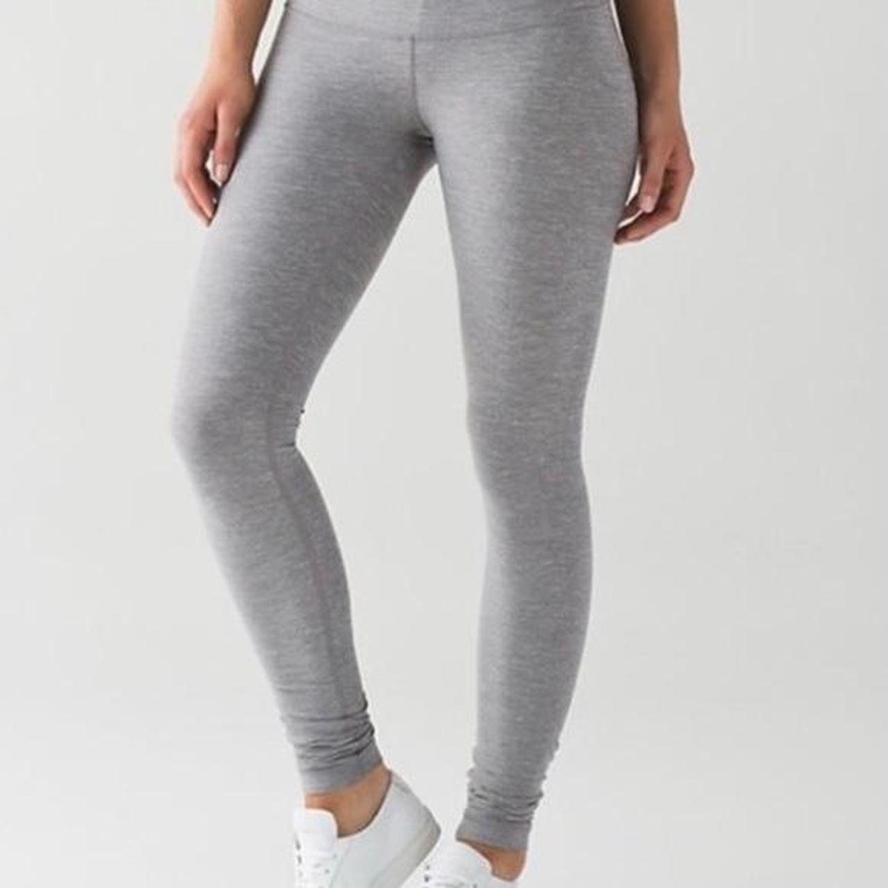 Wunder Under 28 Inch Lululemon Leggings - Grey, size... - Depop