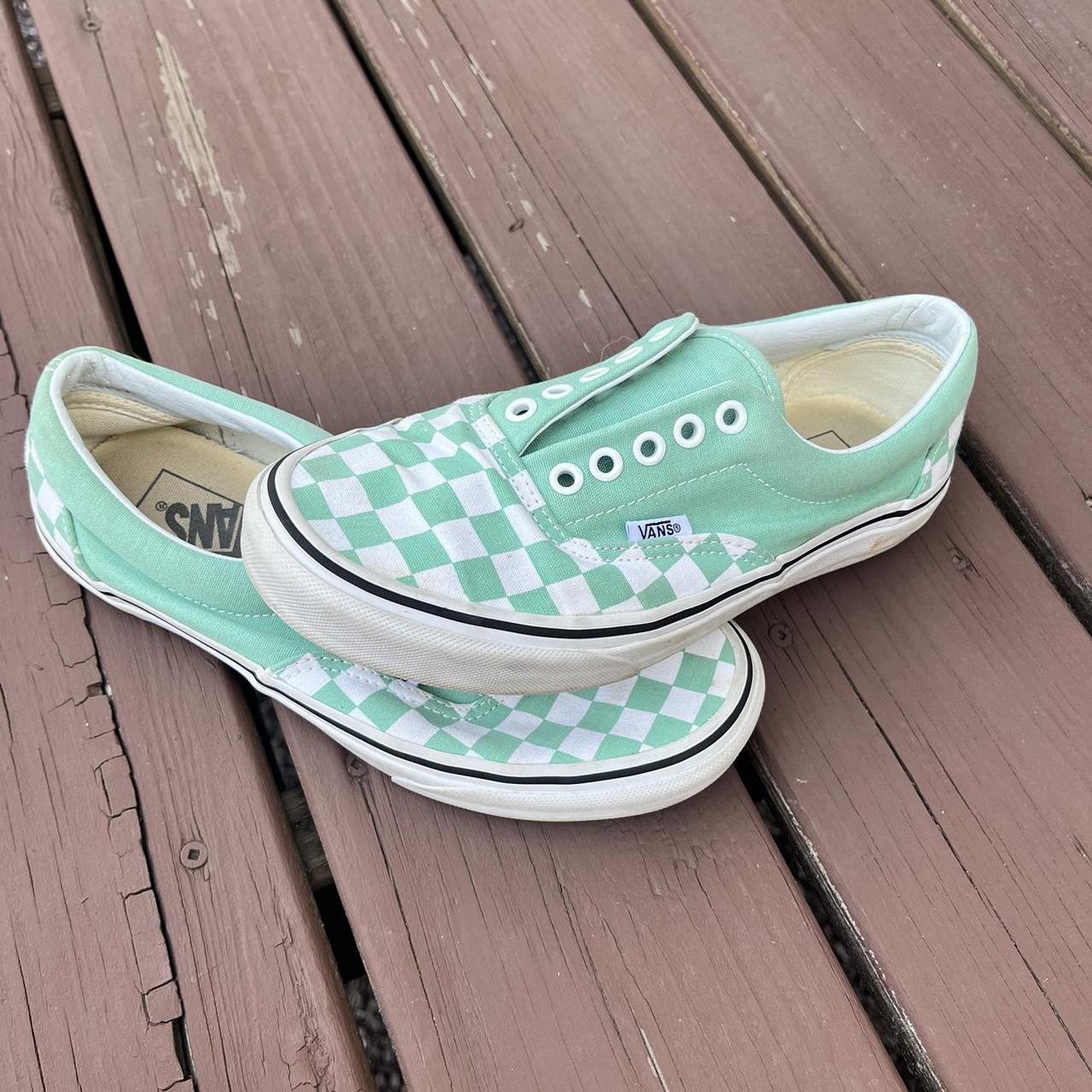 Checkered vans mint color Great condition no