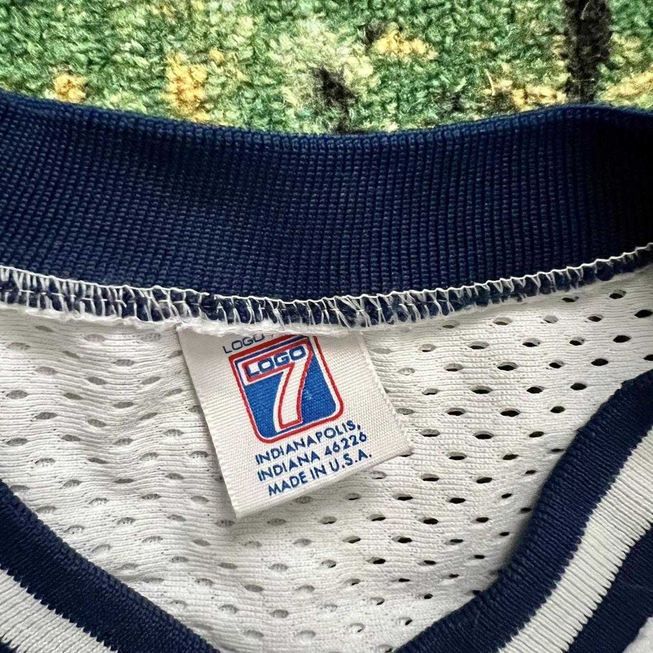 Vintage Dallas Cowboys x Vineyard Vines partially - Depop