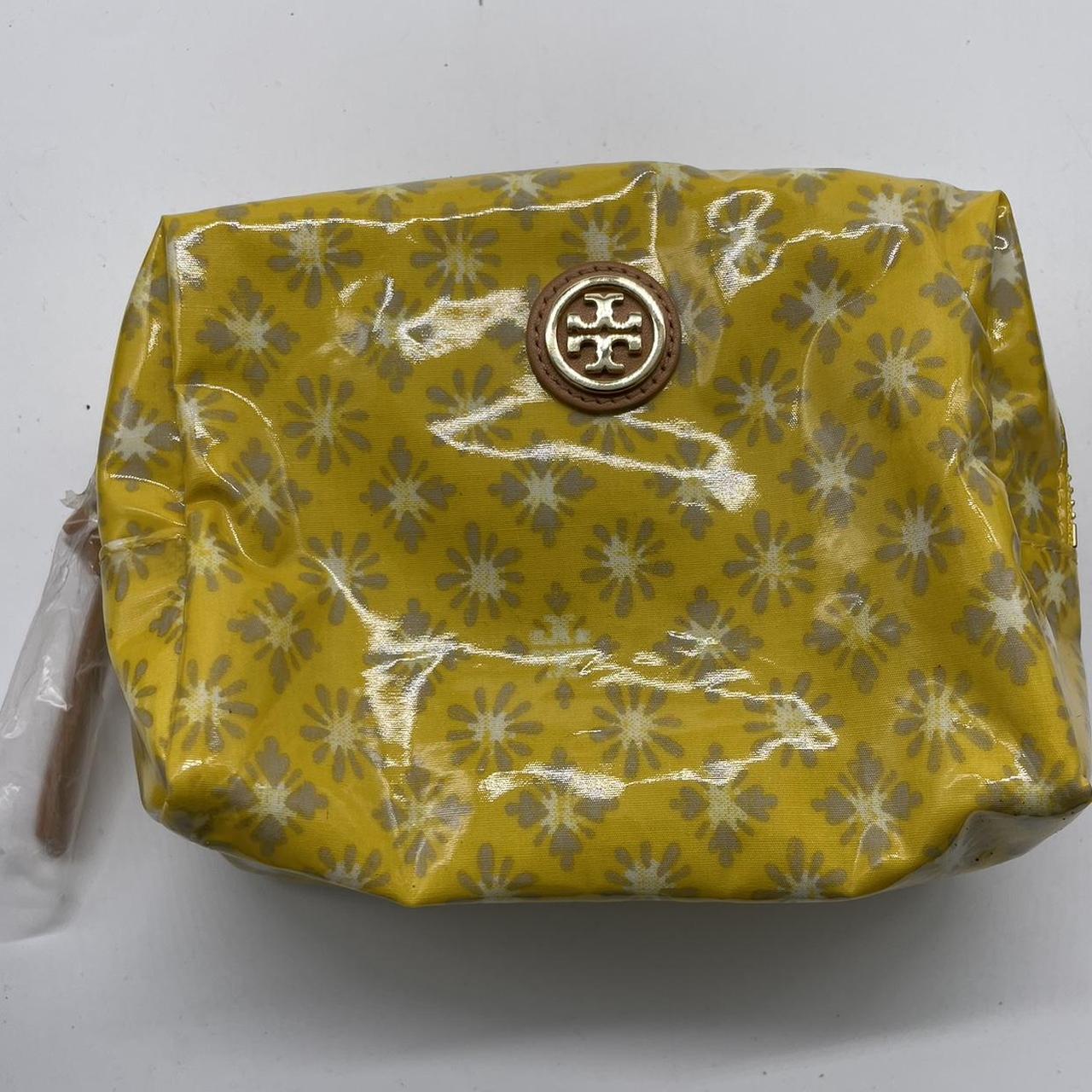gorgeous 90's beaded gold mini bag •price negotiable - Depop
